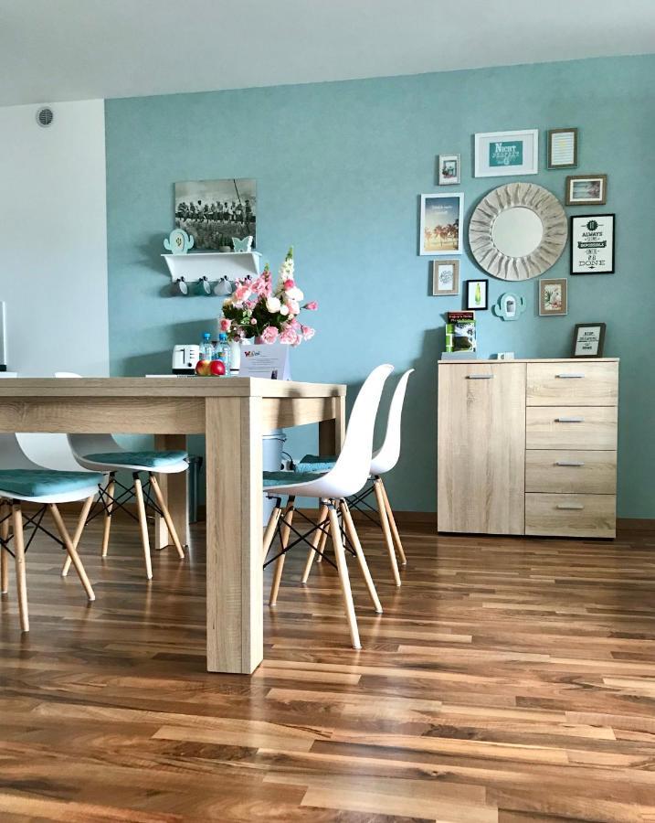 Neu! Top Apartment! 7Km Saarbruecken! Terrasse, Garten! Sulzbach  المظهر الخارجي الصورة