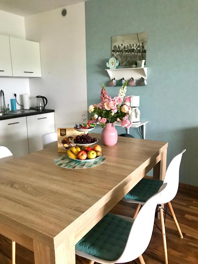 Neu! Top Apartment! 7Km Saarbruecken! Terrasse, Garten! Sulzbach  المظهر الخارجي الصورة