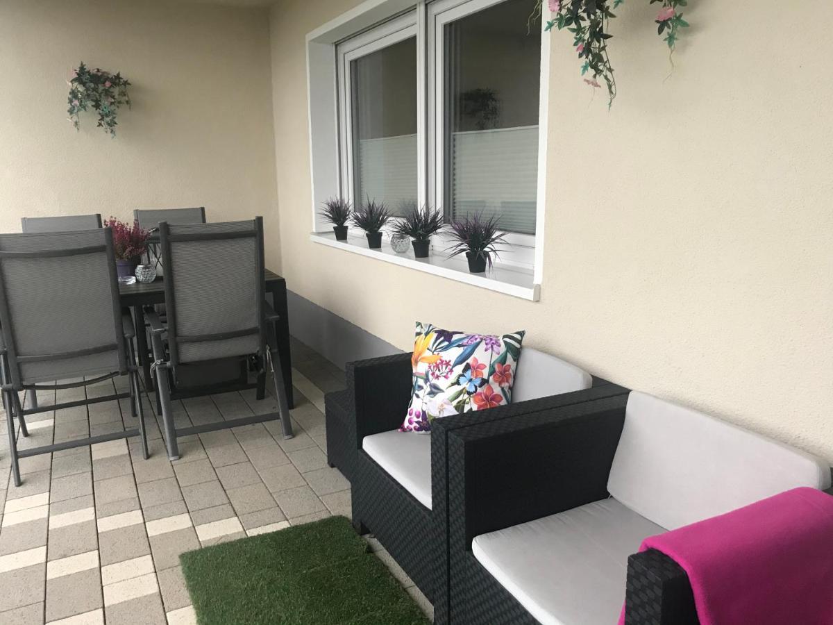 Neu! Top Apartment! 7Km Saarbruecken! Terrasse, Garten! Sulzbach  المظهر الخارجي الصورة