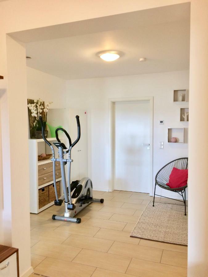 Neu! Top Apartment! 7Km Saarbruecken! Terrasse, Garten! Sulzbach  المظهر الخارجي الصورة
